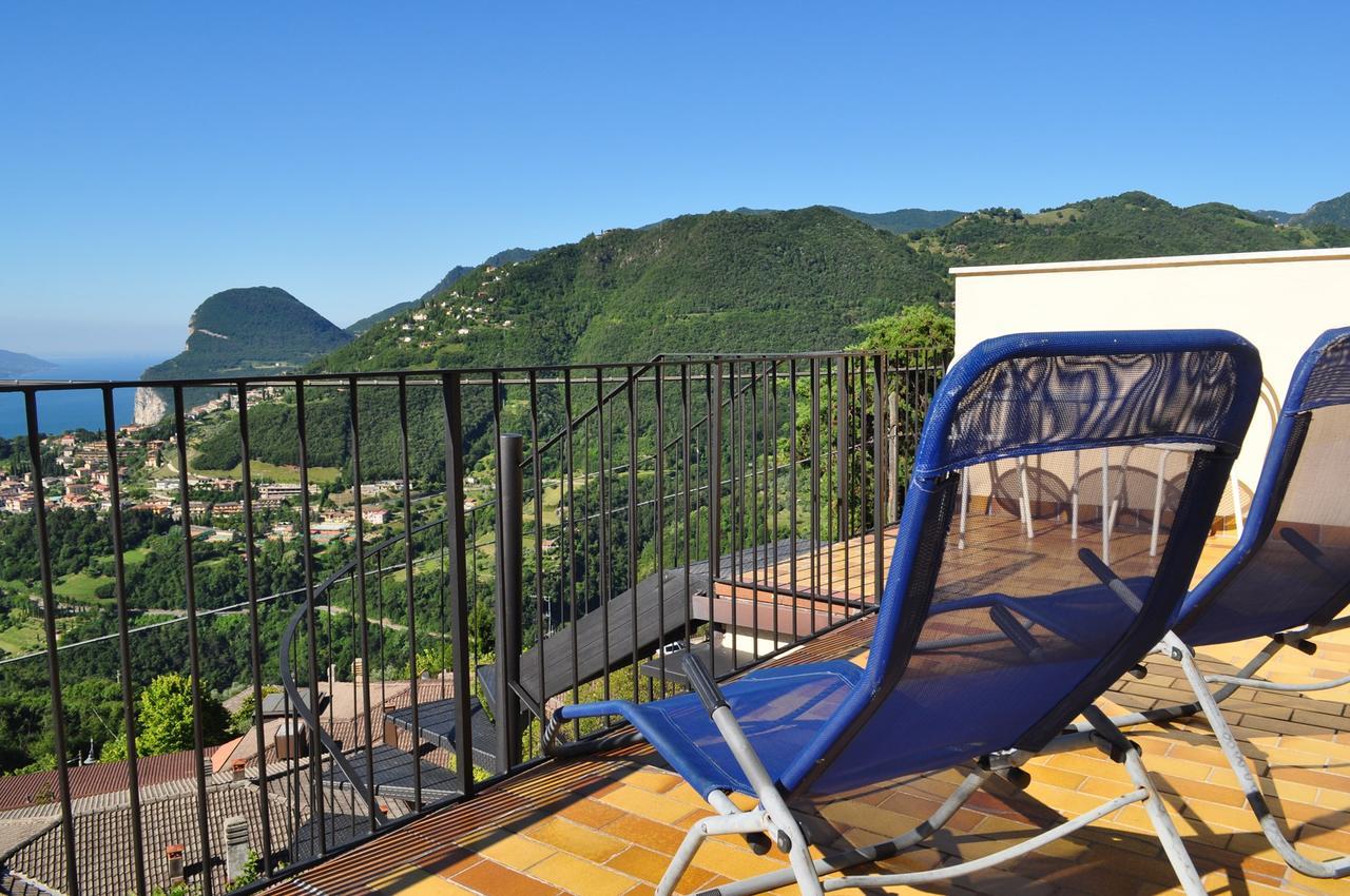 Holiday Home Near Monte Baldo In Tremosine Sul Garda Exteriör bild